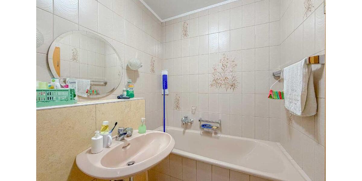 Etagenwohnung Ratingen Homberg - 3 Zimmer, 82 m&sup2;, 790&euro; | Angebot:24352141