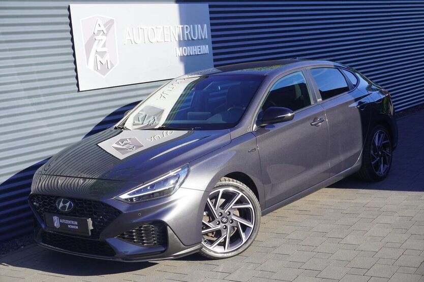 i30