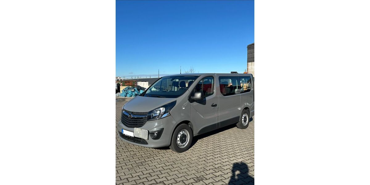 Opel Vivaro 136.998 km 14.900 &euro; Velbert 42549