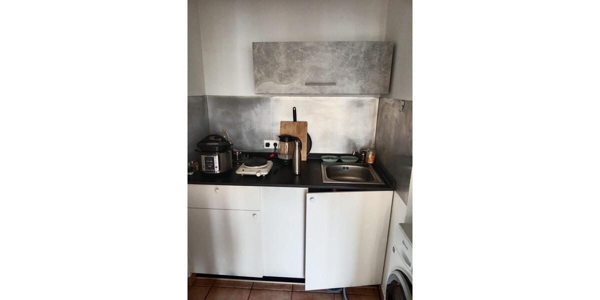 Etagenwohnung Düsseldorf Stadtbezirk 3 - 1 Zimmer, 30 m&sup2;, 870&euro; | Angebot:27602836