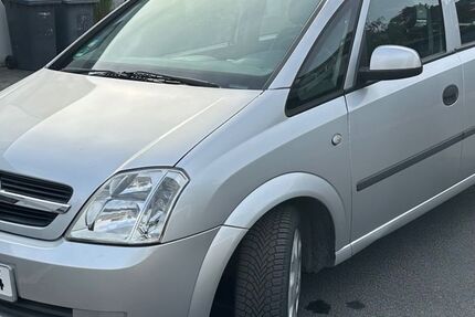 Opel Meriva 125.100 km 1.100 &euro; Düsseldorf 40597