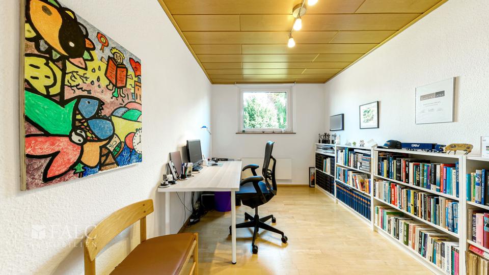 ***Familienoase in Ratingen-Hösel*** 5 zimmer