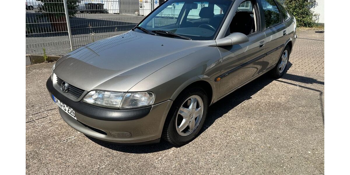 Opel Vectra 174.000 km 1.950 &euro; Köln 50999