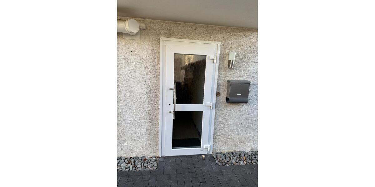 Terrassenwohnung Bergisch Gladbach - 1 Zimmer, 40 m&sup2;, 500&euro; | Angebot:24851463