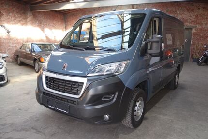 Peugeot Boxer 78.944 km 14.980 € Hilden 40721