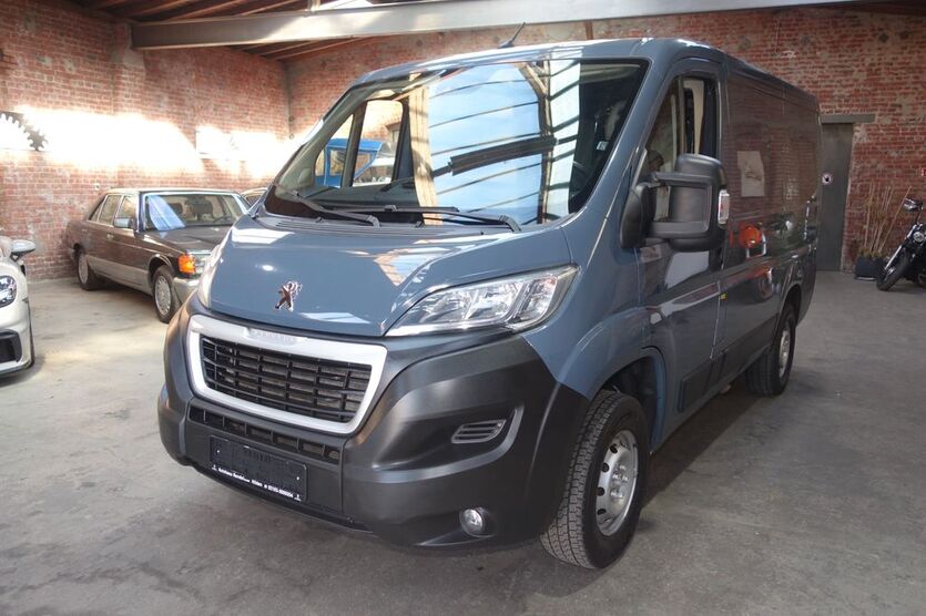 Peugeot Boxer 78.944 km 14.980 € Hilden 40721