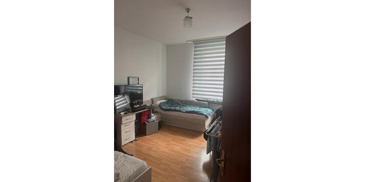 Etagenwohnung Remscheid - 4 Zimmer, 92 m&sup2;, 184.000&euro; | Angebot:26581891
