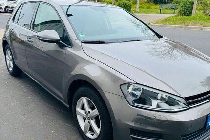 VW Golf 100.200 km 8.200 &euro; Neuss 41470