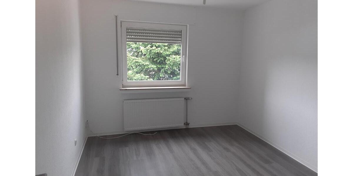 Etagenwohnung Bergisch Gladbach Gronau - 3 Zimmer, 78 m&sup2;, 1.050&euro; | Angebot:27618577