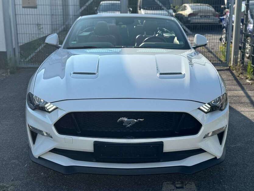 Ford Mustang 73.970 km 37.700 € Leverkusen 51381