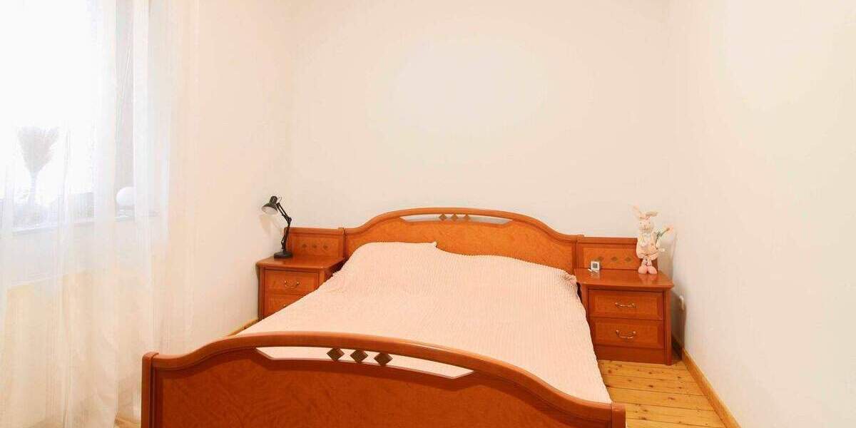 Etagenwohnung Hattingen Niederbonsfeld - 3 Zimmer, 83 m&sup2;, 149.000&euro; | Angebot:24673634