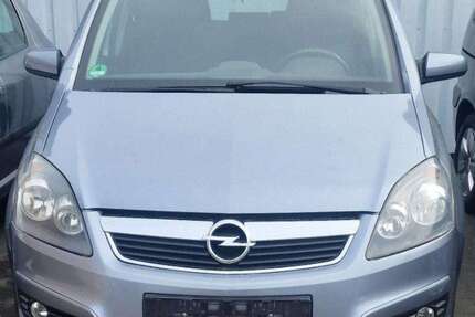 Opel Zafira 168.741 km 2.950 &euro; Solingen 42657