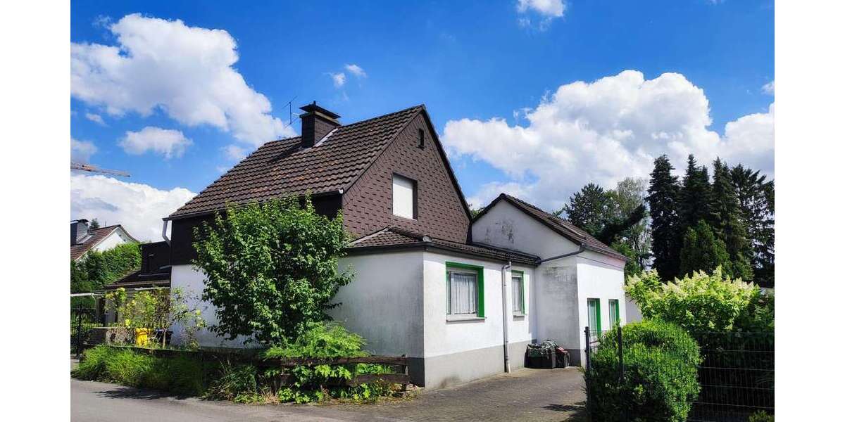 Haus zum Kaufen in Solingen 395.000 € 147 m² 5 zimmer
