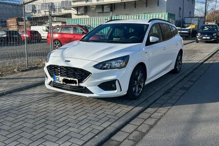 Ford Focus 42.500 km 16.500 &euro; Bergisch Gladbach 51469