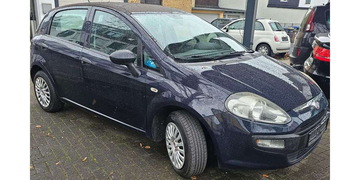 Fiat Punto 140.000 km 2.800 &euro; Hilden 40721