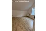 Etagenwohnung Remscheid Gemarkung Bergisch Born - 4 Zimmer, 130 m&sup2;, 1.170&euro; | Angebot:24187722