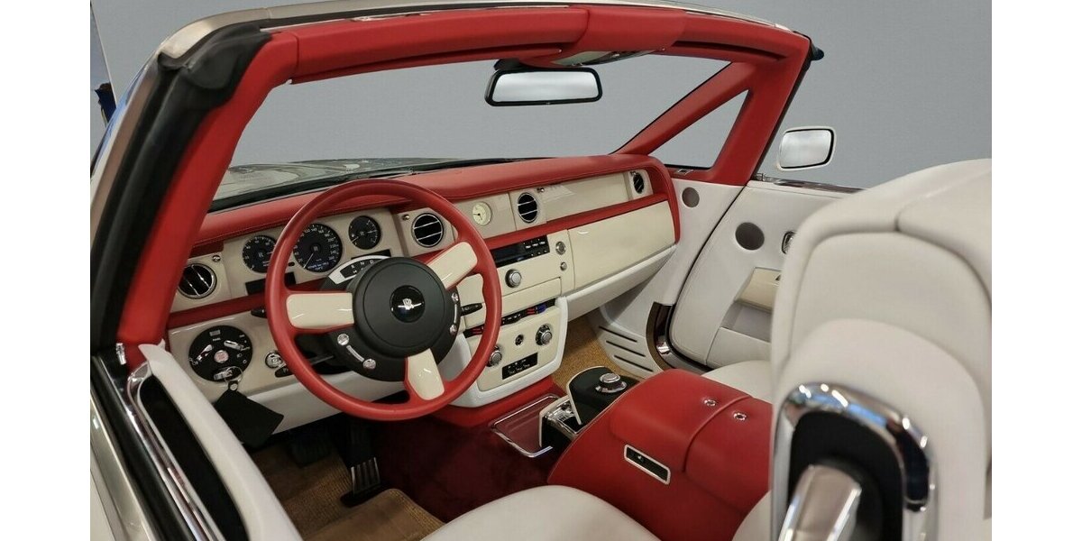 Rolls Royce Phantom Drophead Bespoke Spezial 21.800 km 195.000 € HAAN 42781