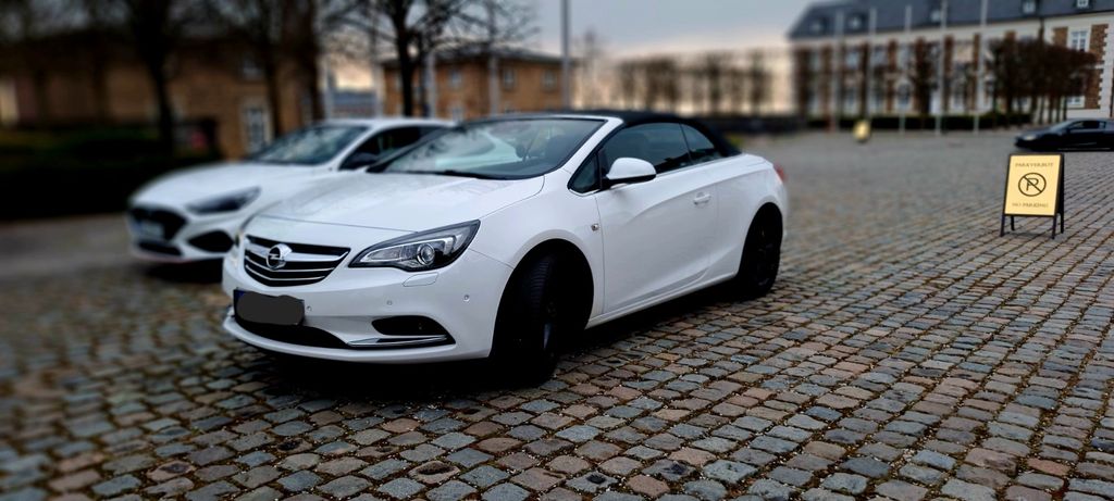 Opel Cascada 96.000 km 14.000 &euro; Köln 50733