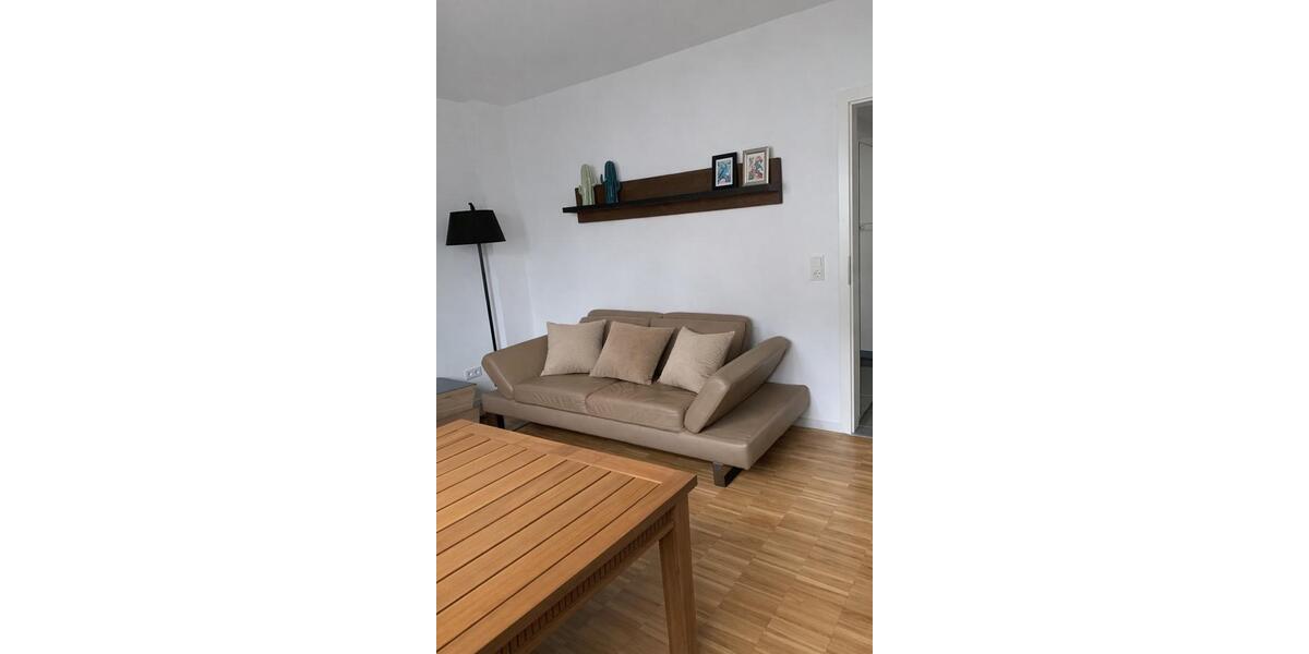 Etagenwohnung Düsseldorf Pempelfort - 2 Zimmer, 40 m&sup2;, 1.460&euro; | Angebot:24625381