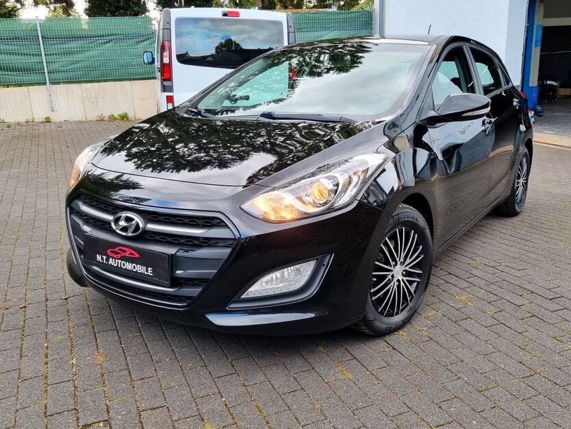 i30