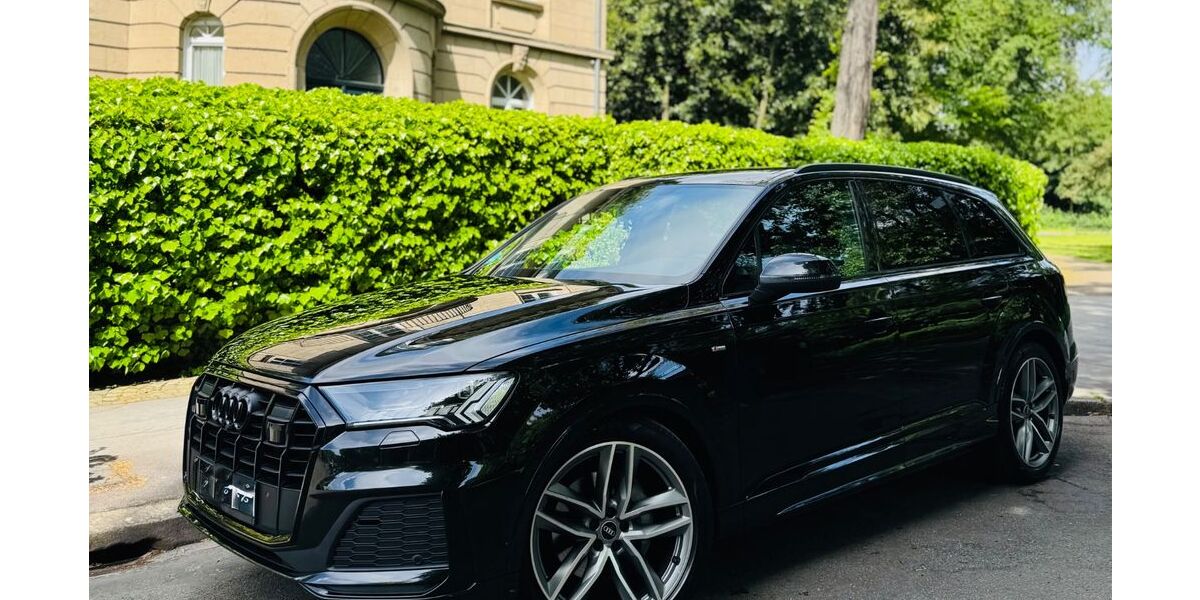 Audi Q7 139.000 km 43.490 &euro; Köln 50933