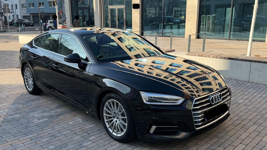 Audi A5 135.000 km 19.500 &euro; Düsseldorf 40476