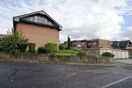 Haus Leverkusen Schlebusch - 4 Zimmer, 107 m&sup2;, 420.000&euro; | Angebot:23865685