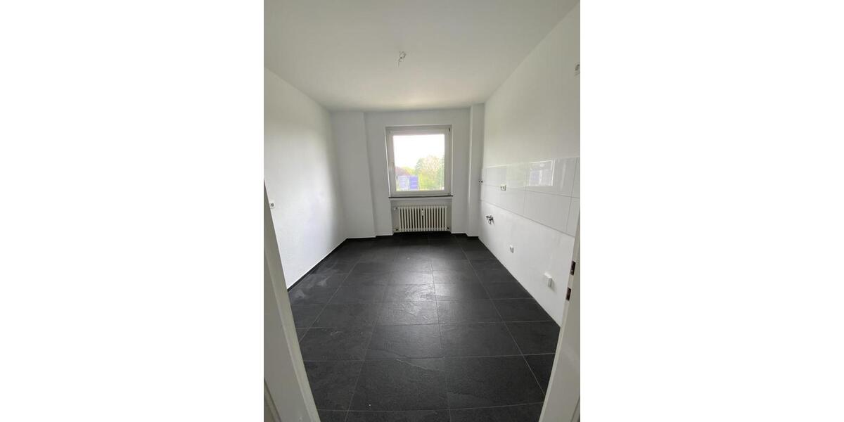 Etagenwohnung Remscheid Gemarkung Bergisch Born - 3 Zimmer, 69 m&sup2;, 519&euro; | Angebot:26486331