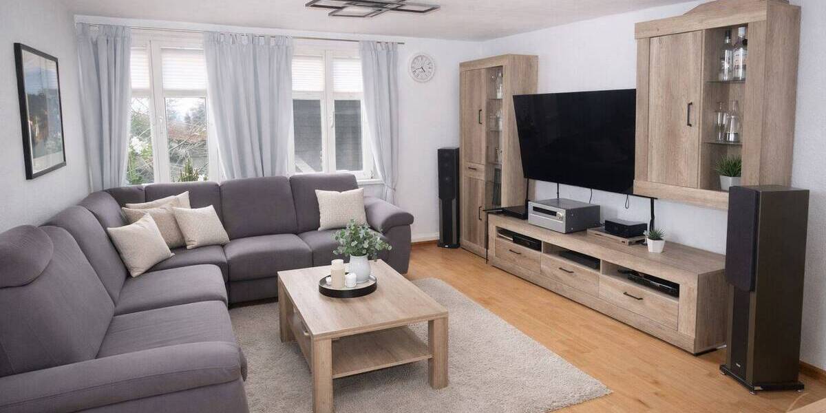 Mehrfamilienhaus, Wohnhaus Solingen / Wald Wald - 8 Zimmer, 140 m&sup2;, 299.000&euro; | Angebot:26694540