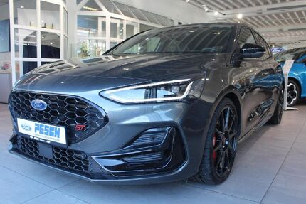 Ford Focus 11.000 km 31.490 &euro; Dormagen 41539