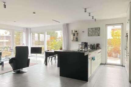 Wohnung Düsseldorf Stadtbezirk 8 - 4 Zimmer, 133 m&sup2;, 2.250&euro; | Angebot:26521083