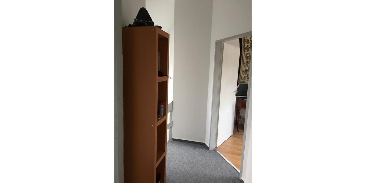 Dachgeschoßwohnung Köln Mülheim - 2 Zimmer, 71 m&sup2;, 1.050&euro; | Angebot:24843196