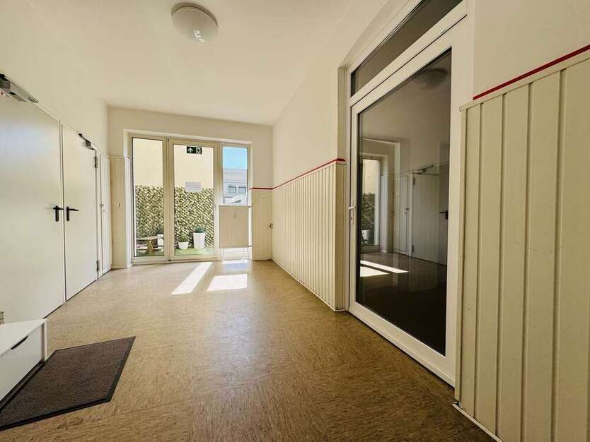 Büro in Neuss 1.200 € 100 m²
