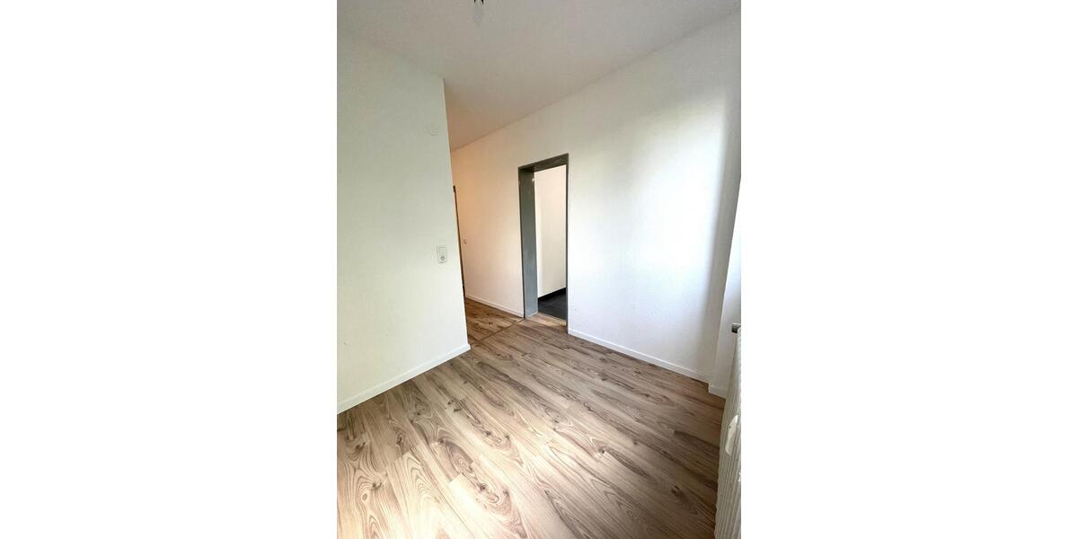 Etagenwohnung Wuppertal Gemarkung Nächstebreck - 2.5 Zimmer, 64 m&sup2;, 560&euro; | Angebot:25857618