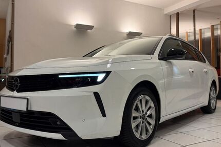 Opel Astra 50.500 km 17.850 &euro; Köln 51149