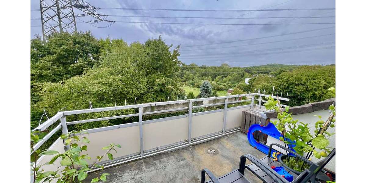 Wohnung zum Kaufen in Hilden 220.000 € 83.2 m² 3 zimmer