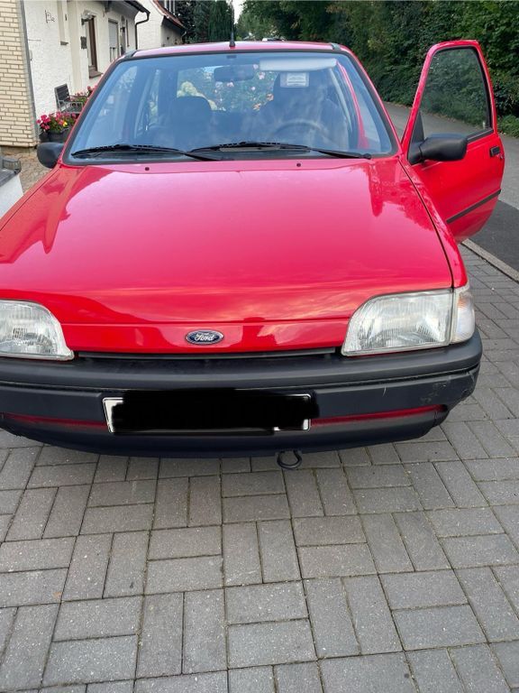 Ford Fiesta 36.700 km 2.500 € Köln 51105