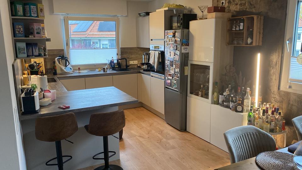 Etagenwohnung Hückeswagen - 2.5 Zimmer, 84 m&sup2;, 270.000&euro; | Angebot:23706440