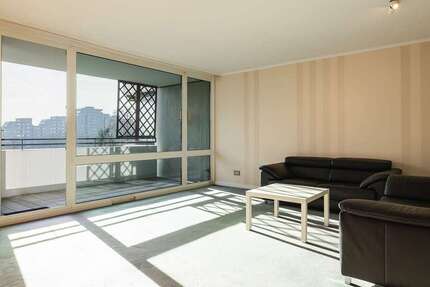 Wohnung Ratingen Tiefenbroich - 3 Zimmer, 78 m&sup2;, 219.000&euro; | Angebot:24735378