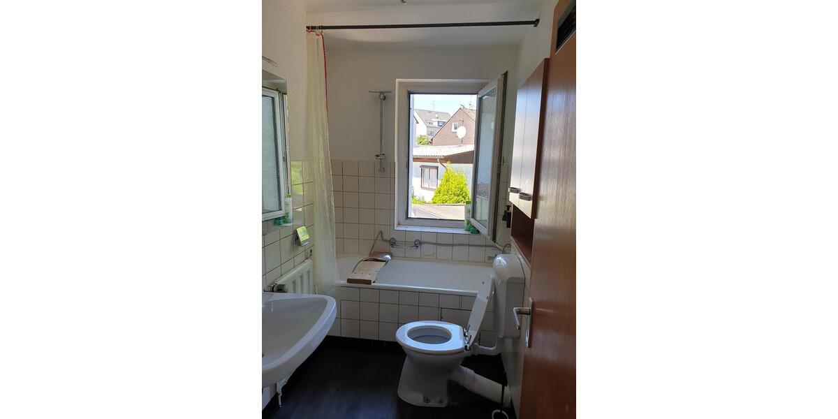 Etagenwohnung Remscheid Reinshagen - 2 Zimmer, 45 m&sup2;, 400&euro; | Angebot:25894291