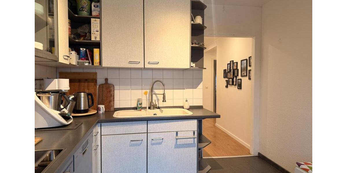 Mehrfamilienhaus, Wohnhaus Leverkusen - 3 Zimmer, 77 m&sup2;, 300.000&euro; | Angebot:24409713