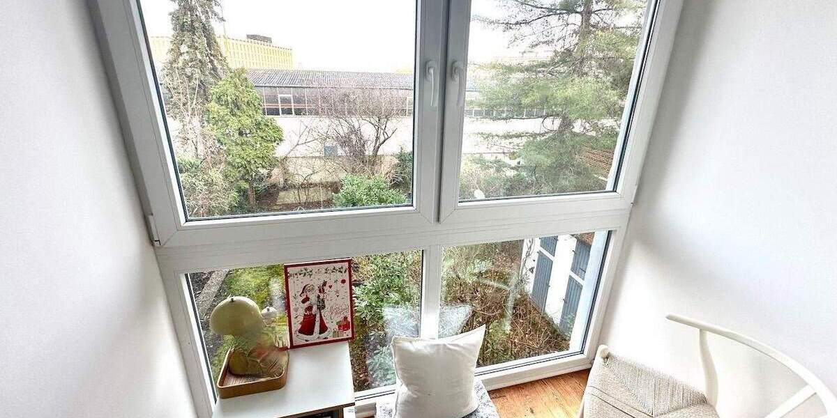 Mehrfamilienhaus, Wohnhaus Düsseldorf Heerdt - 6 Zimmer, 165 m&sup2;, 889.000&euro; | Angebot:24555516