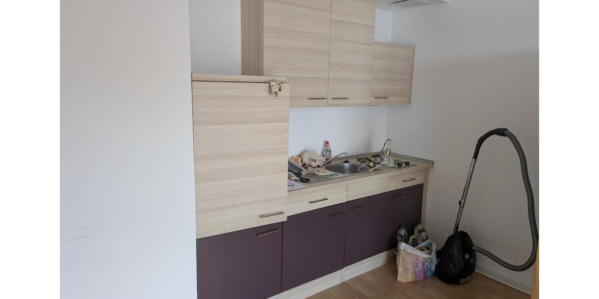 Dachgeschoßwohnung Solingen Mitte - 2 Zimmer, 49 m&sup2;, 836&euro; | Angebot:25541366