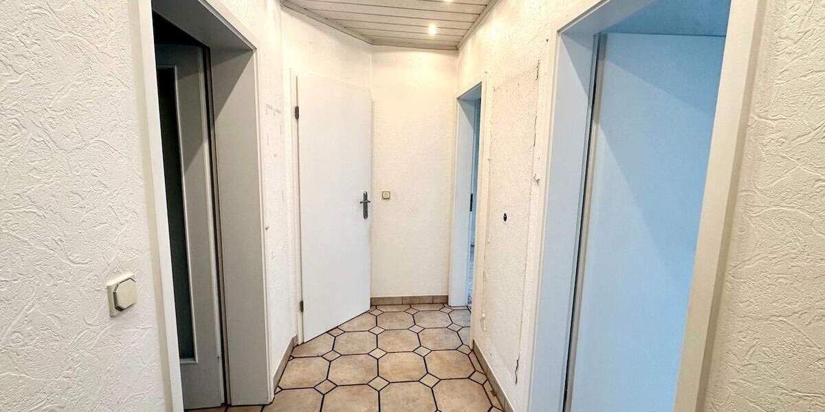 Etagenwohnung Neuss Weckhoven - 3 Zimmer, 67 m&sup2;, 209.000&euro; | Angebot:24821746