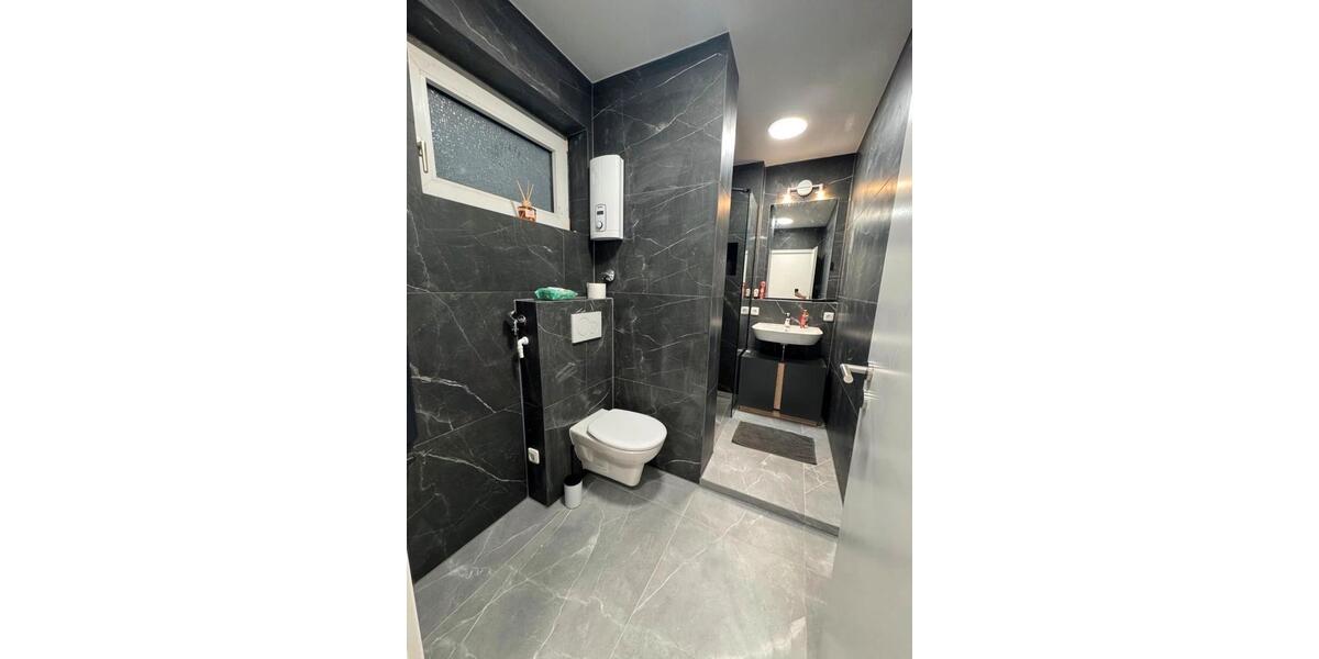 Erdgeschoßwohnung Köln Nippes - 1 Zimmer, 38 m&sup2;, 1.200&euro; | Angebot:24616398