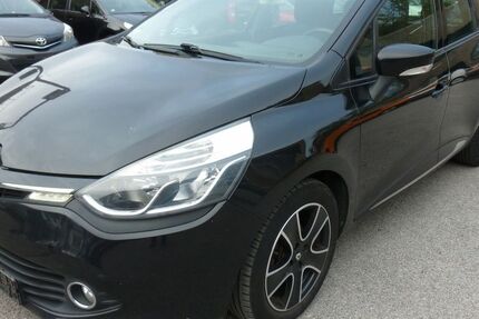 Renault Clio 133.000 km 4.500 € Essen 45144