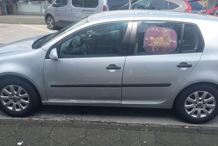 VW Golf V 230.000 km 1.800 € Hilden 40721