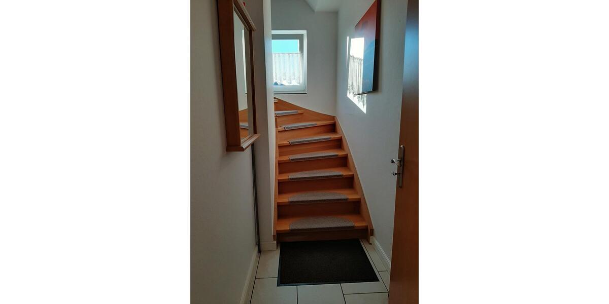Maisonettenwohnung Solingen Höhscheid - 5 Zimmer, 143 m&sup2;, 1.200&euro; | Angebot:27626504