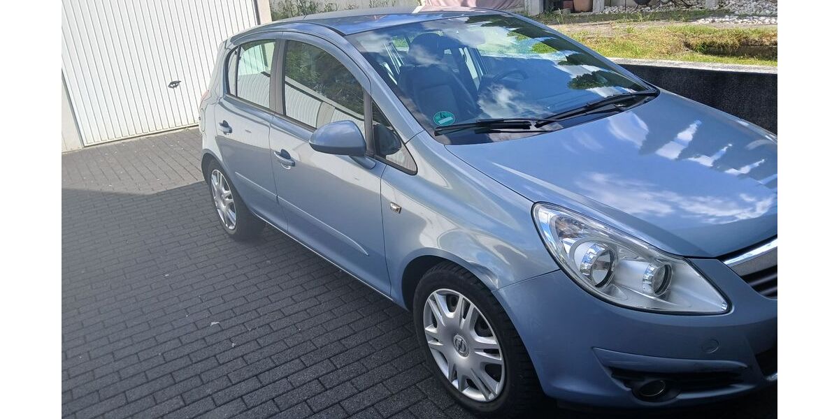 Opel Corsa 160.600 km 3.500 &euro; Solingen 42651