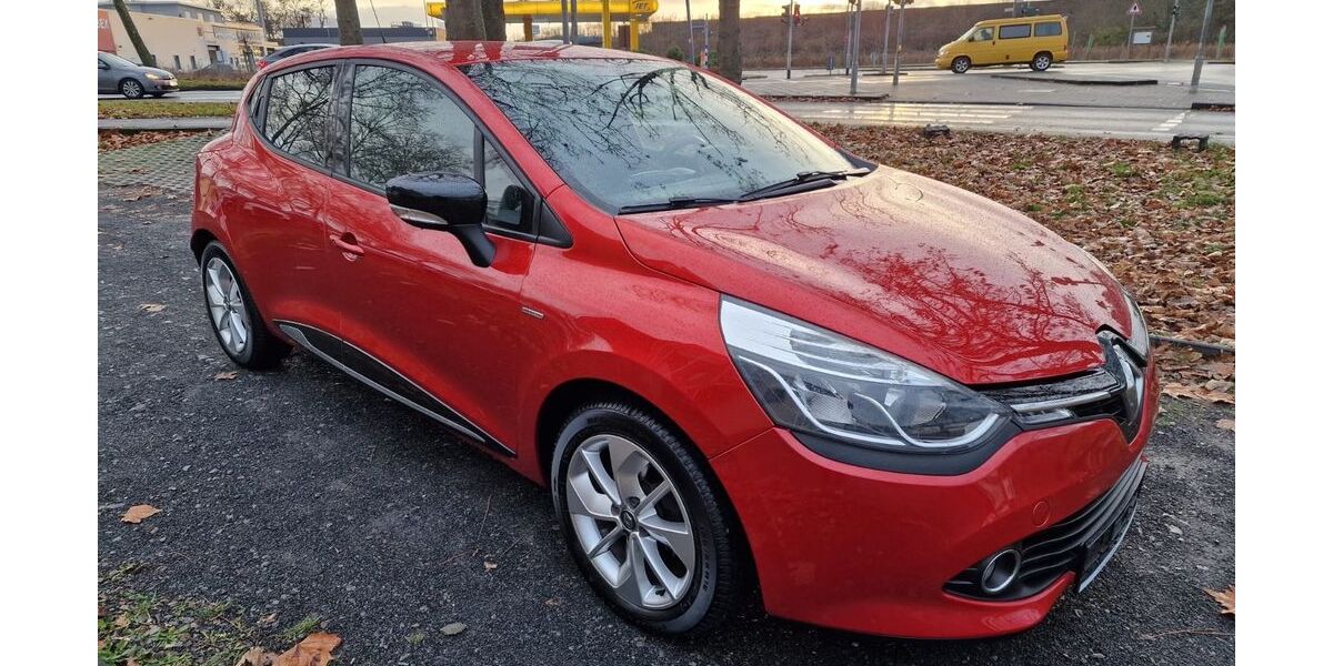 Renault Clio 90.000 km 10.999 € Köln 51107